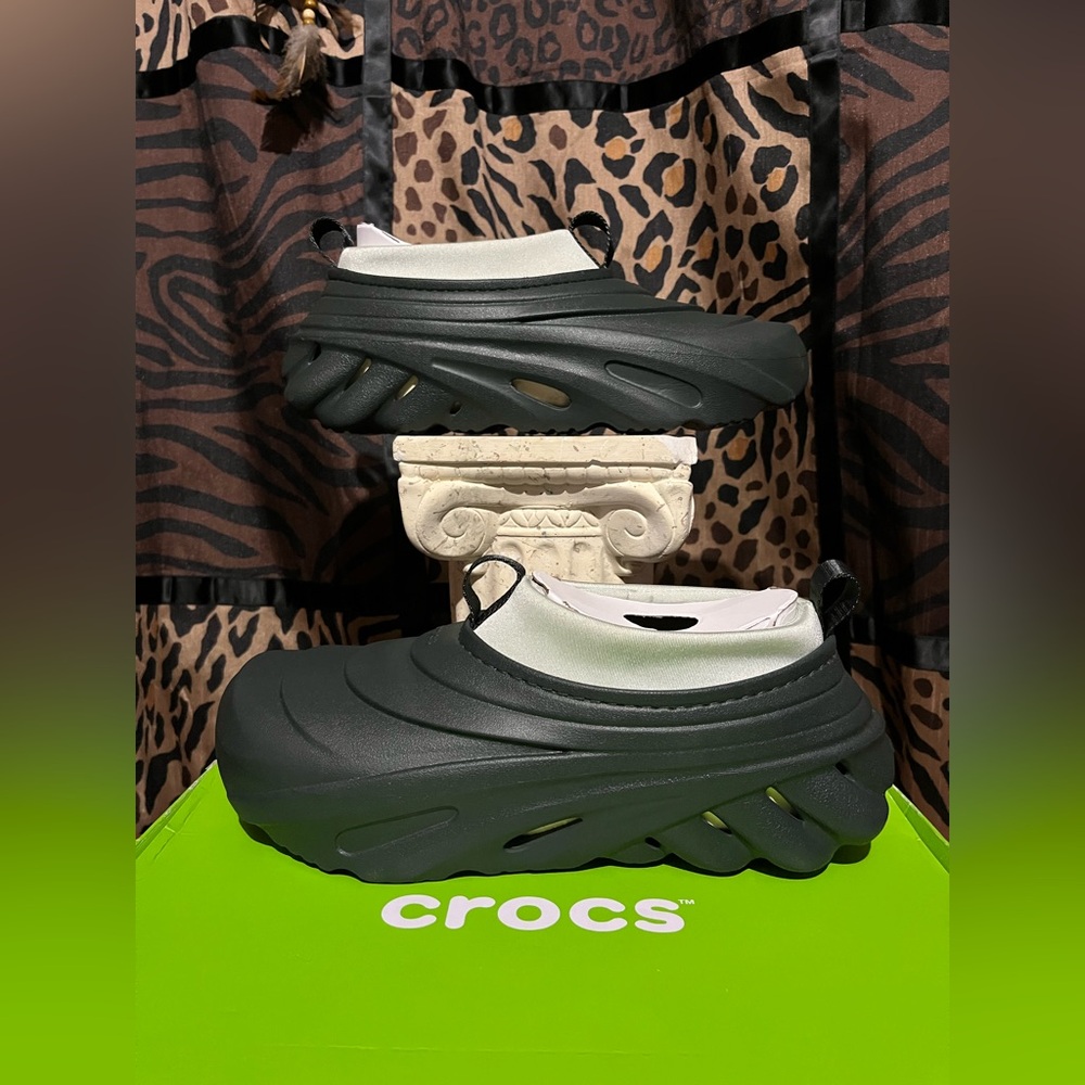 Crocs Echo Storm Kelp Size 10 M NWT - Picture 2 of 7